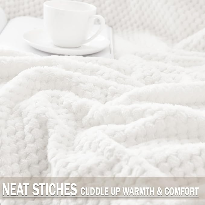 Exclusivo Mezcla Fleece Bed Blanket King Size, Super Soft and Warm Blankets for Couch, Sofa and Bed Waffle Textured, Cozy, Fuzzy and Lightweight (Off White, 90x104 Inches)