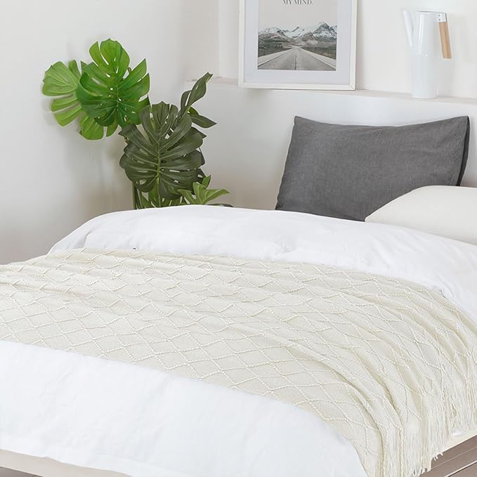 BOURINA Beige Throw Blanket 50 x90 Inches Throw Textured Solid Soft Sofa Throw Bed Runner Couch Cover Knitted Decorative Blanket Bed Runner