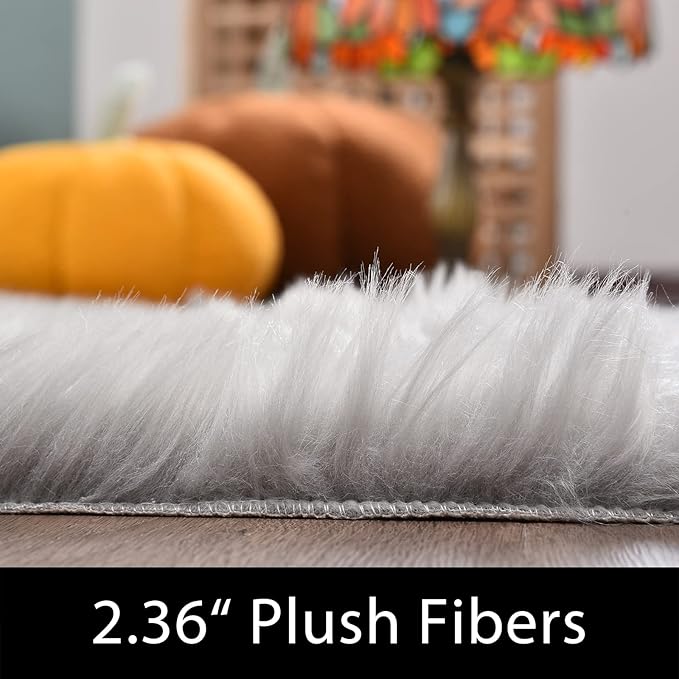 Latepis Faux Sheepskin Fur Rug 2x4 Feet Light Grey Fluffy Rugs Shag Furry Rug Small Area Rugs Carpet for Bedroom Living Room, Cushion