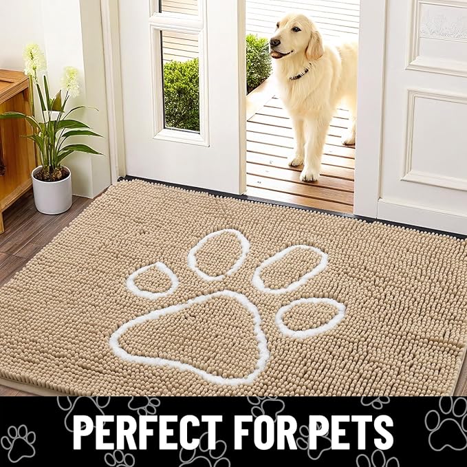 Smiry Dog Door Mat for Muddy Paws, Absorbent Dirt Trapper Non Slip Quick Dry Washable Chenille Mat for Mud Dogs, Entry Rug for Indoor and Outdoor (44x24 Inches, Beige and White)