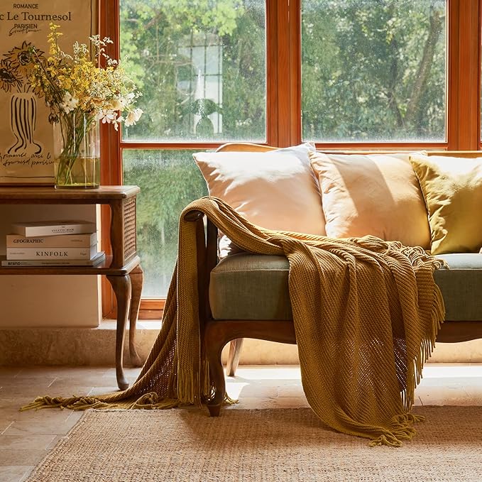 lifein Throw Blanket for Couch, Soft Boho Decor Bed Throw,Cozy Brown Knitted Chenille Small Farmhouse Lightweight Throw (Golden Brown,60 * 80")